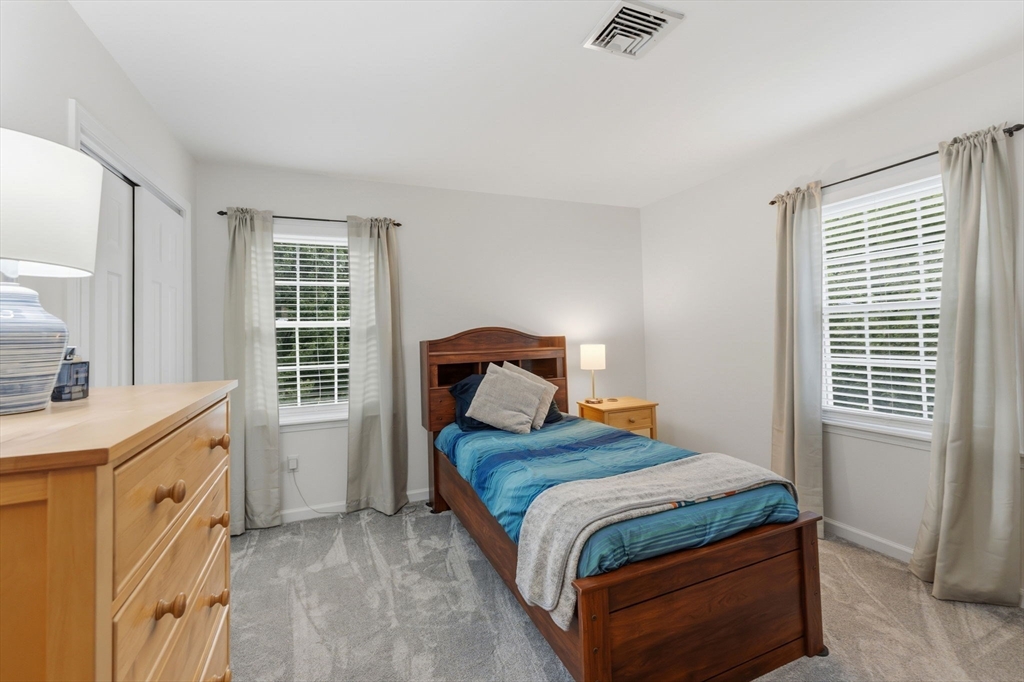 19 Old Farm Road Douglas, MA 01516 - Photo 23 of 42