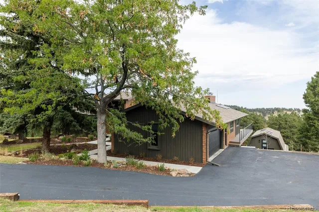 $2,325,000 | 21579 Cabrini Boulevard, Golden, CO 80401