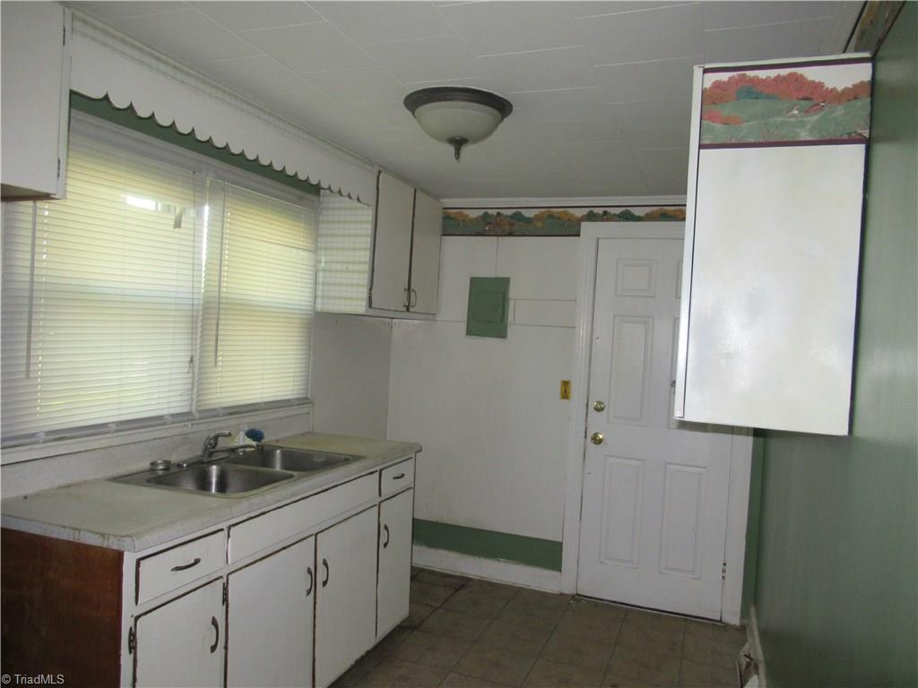 3448 Randleman Road Greensboro, NC 27406 - Photo 5 of 7 Gallery Image 5