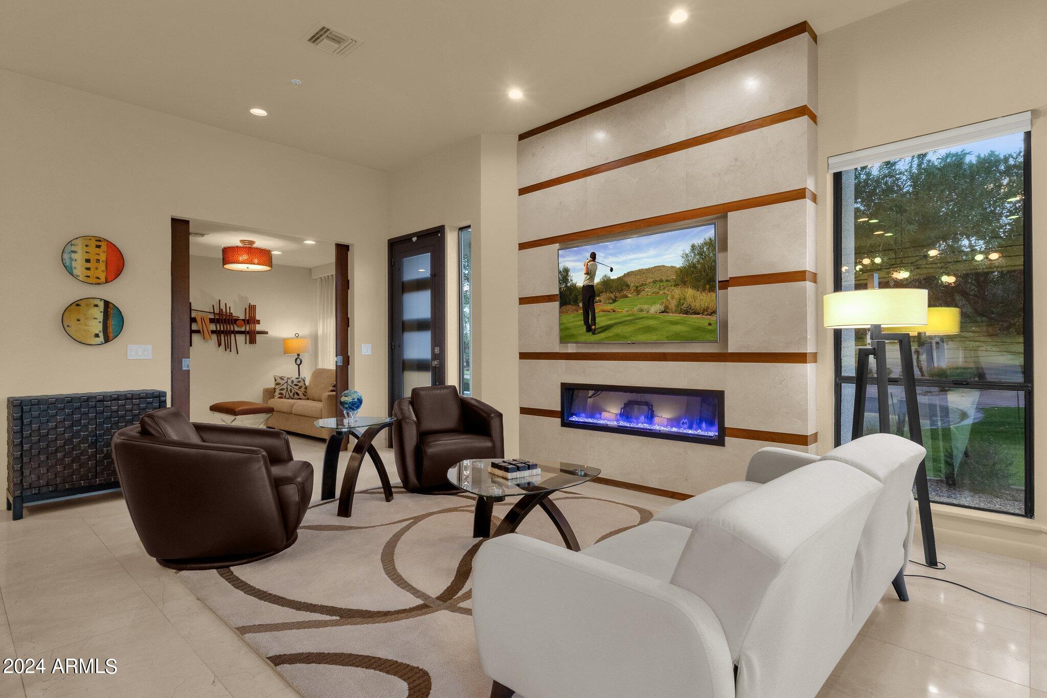 7222 East Gainey Ranch Road, Unit 144 Scottsdale, AZ 85258 - Photo 5 of 41 Greatroom