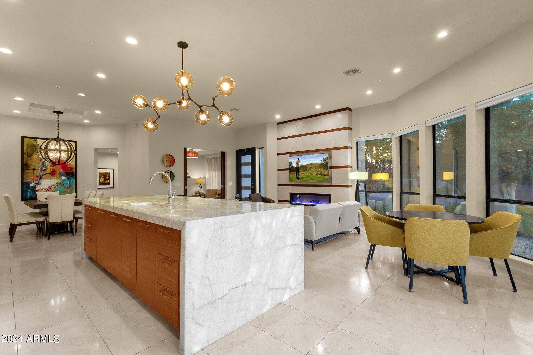 7222 East Gainey Ranch Road, Unit 144 Scottsdale, AZ 85258 - Photo 7 of 41 And High Ceilings