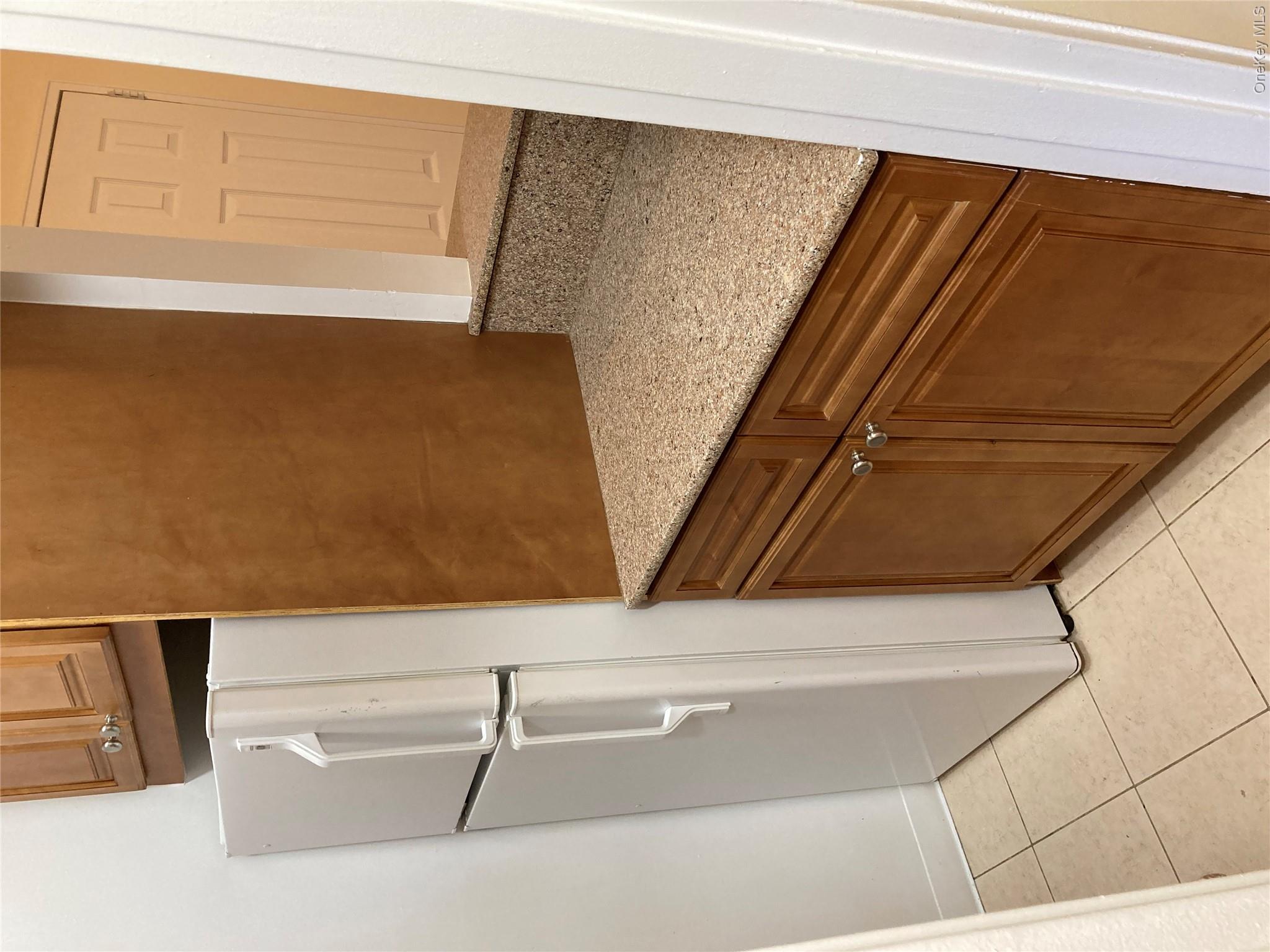 50 South Middle Neck Road, Unit 2C Great Neck, NY 11021 - Photo 8 of 15