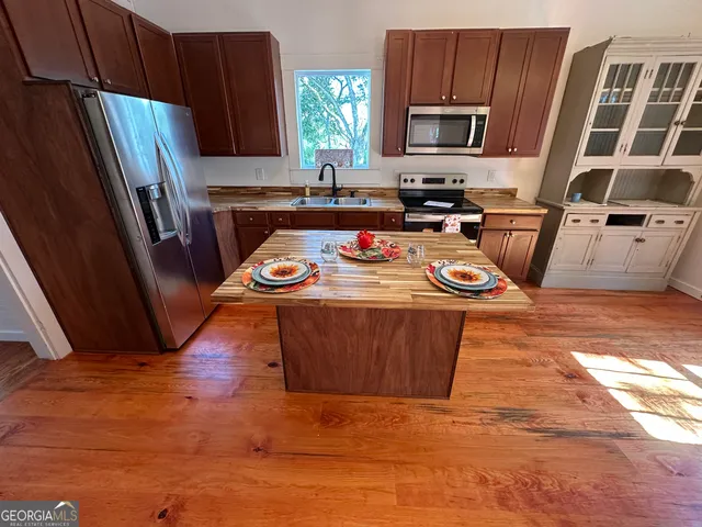 $279,900 | 1318 Lincolnton Highway, Elberton, GA 30635