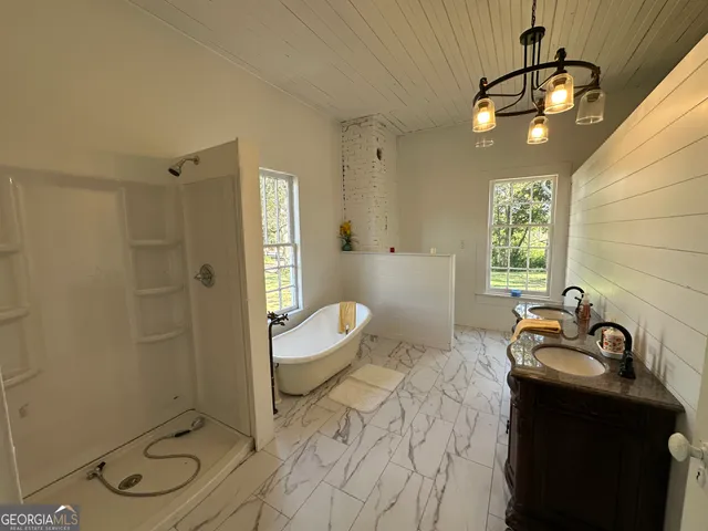 $279,900 | 1318 Lincolnton Highway, Elberton, GA 30635