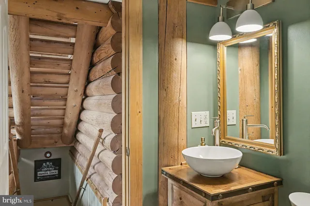 $999,000 | 5730 Carversville Road, Doylestown, PA 18902