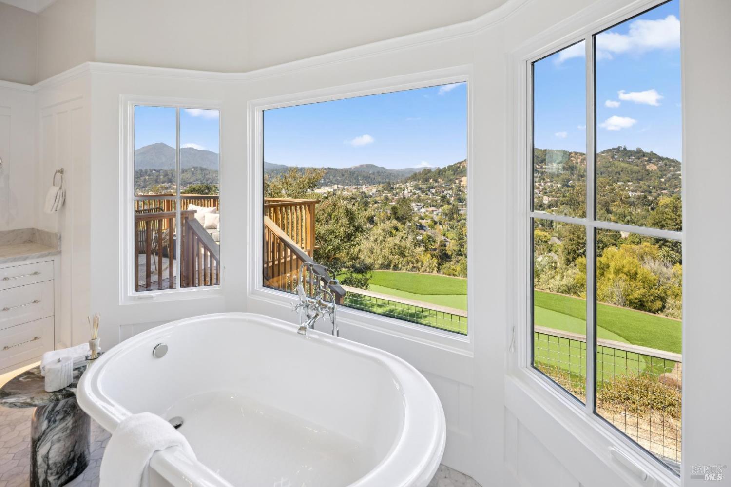 1 Highland Avenue San Rafael, CA 94901 - Photo 17 of 28