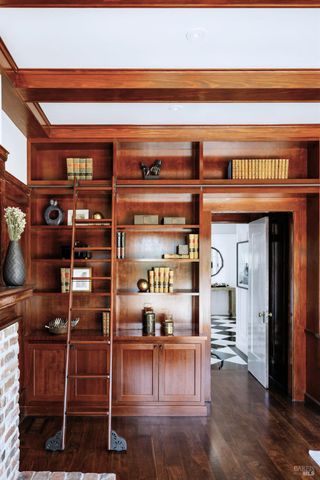 $6,995,000 | 1 Highland Avenue, San Rafael, CA 94901