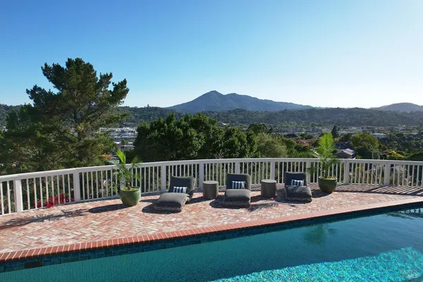 $6,995,000 | 1 Highland Avenue, San Rafael, CA 94901