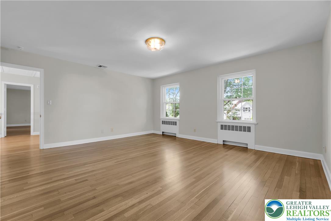 1942 Sycamore Street Bethlehem, PA 18017 - Photo 41 of 74