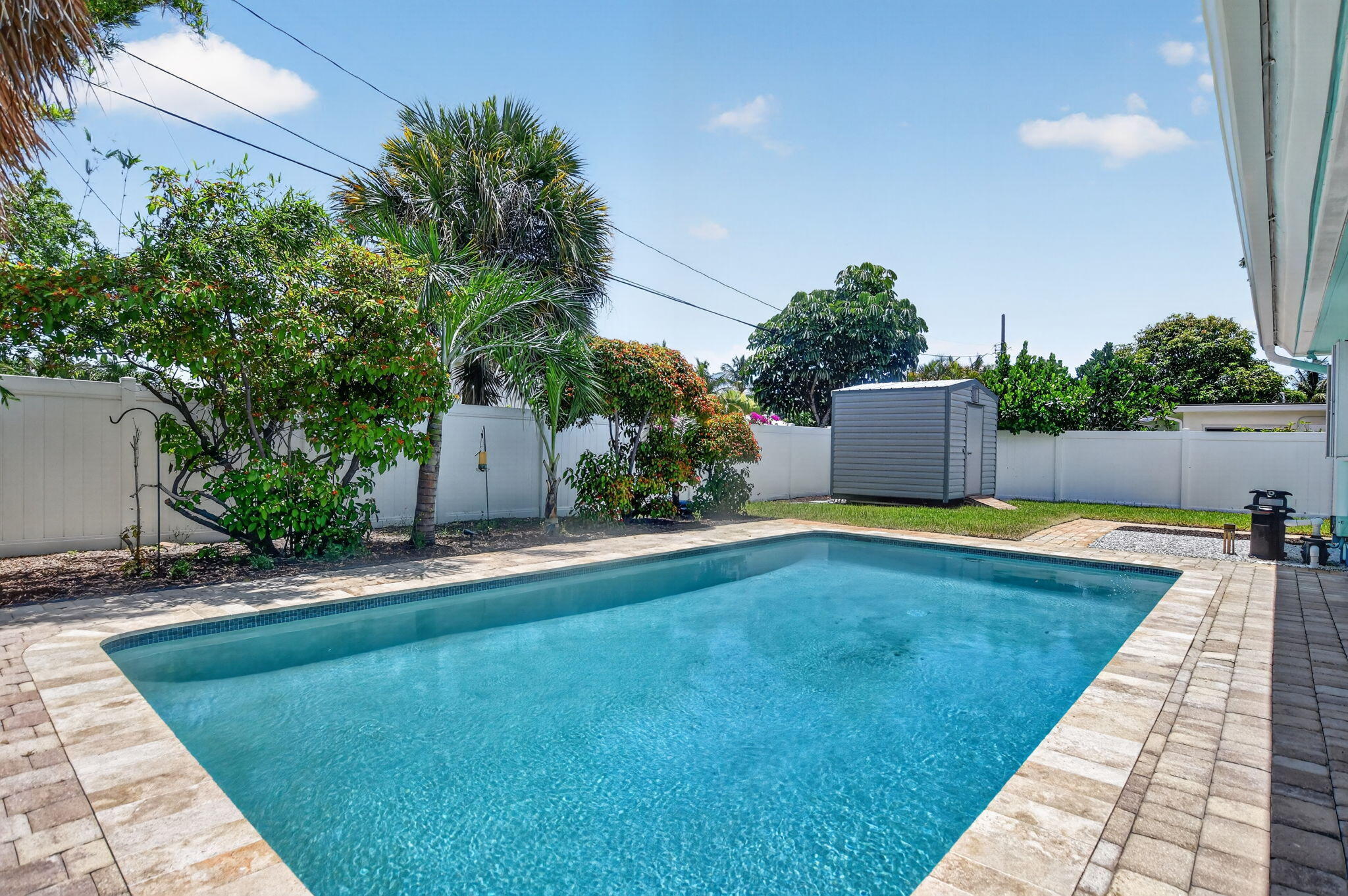 2110 Northeast 4th Avenue Boca Raton, FL 33431 - Photo 50 of 50 45-web-or-mls-DSC_8433 (2)