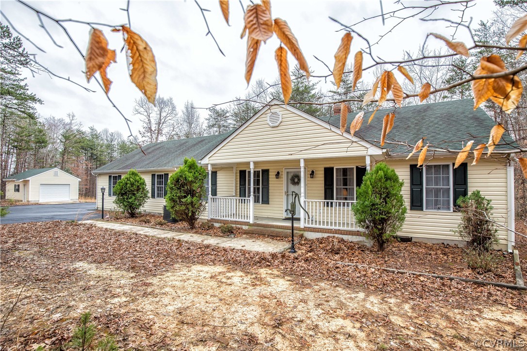 522 Deep Run Road Cartersville, VA 23027 - Photo 1 of 38 Gallery Image 1