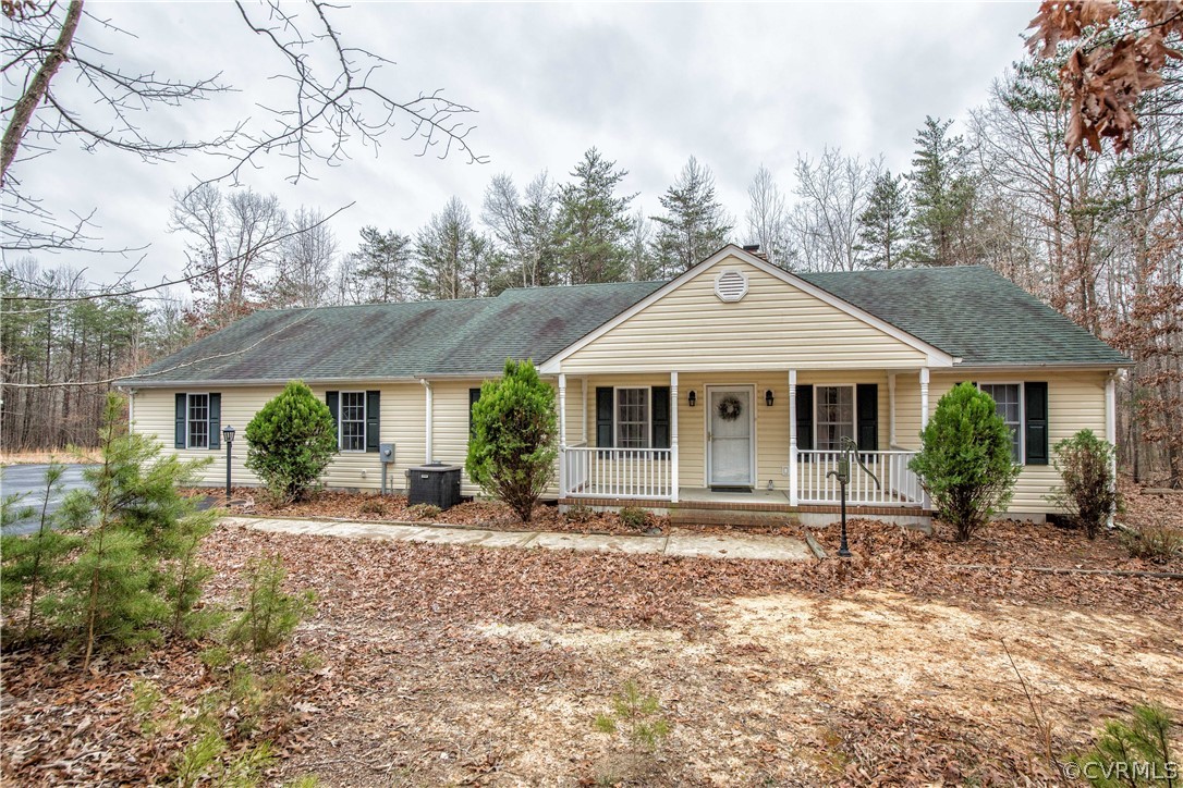 522 Deep Run Road Cartersville, VA 23027 - Photo 6 of 38 Gallery Image 6