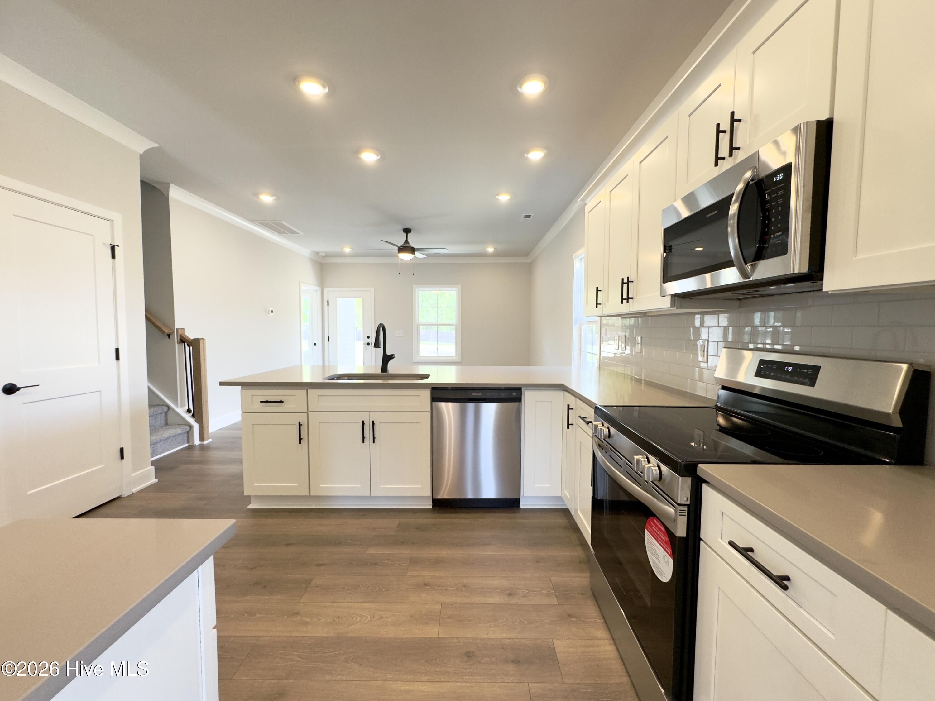 495 Timbercrest Circle Bolivia, NC 28422 - Photo 6 of 27 Home of similar model. Current home is under construction.