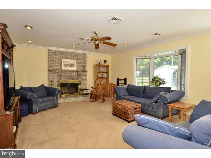 838 Richards Road Wayne, PA 19087 - Photo 13 of 25 Family Room