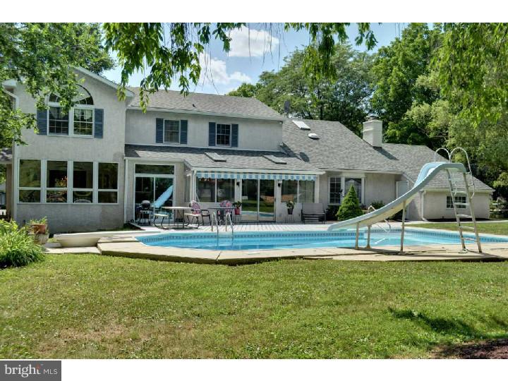 838 Richards Road Wayne, PA 19087 - Photo 2 of 25 Pool
