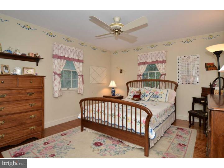 838 Richards Road Wayne, PA 19087 - Photo 21 of 25 Bedroom 2