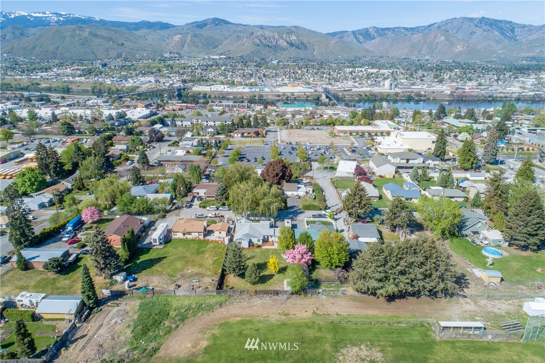 845 North Devon Avenue East Wenatchee, WA 98802 - Photo 22 of 25