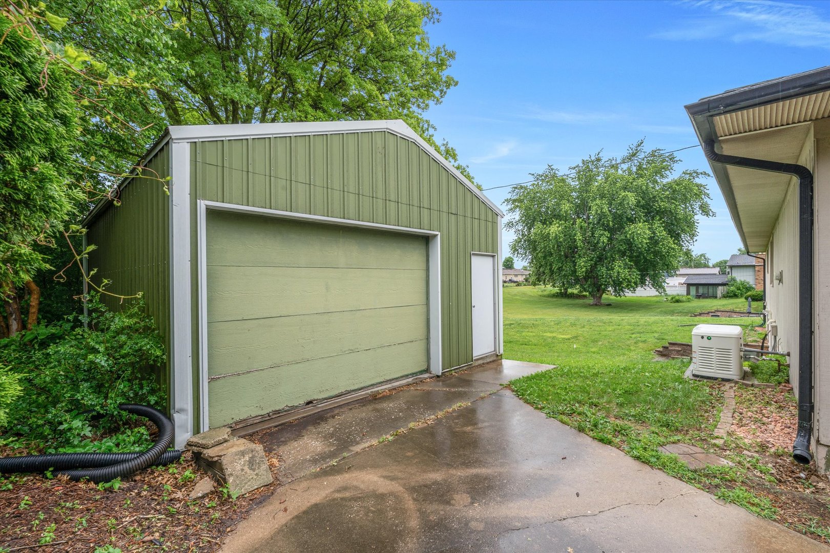 11822 3rd Street Milan, IL 61264 - Photo 6 of 45