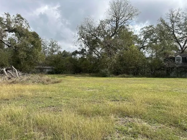 $359,999 | 3500 Beaver Creek Drive, Pattison, TX 77423