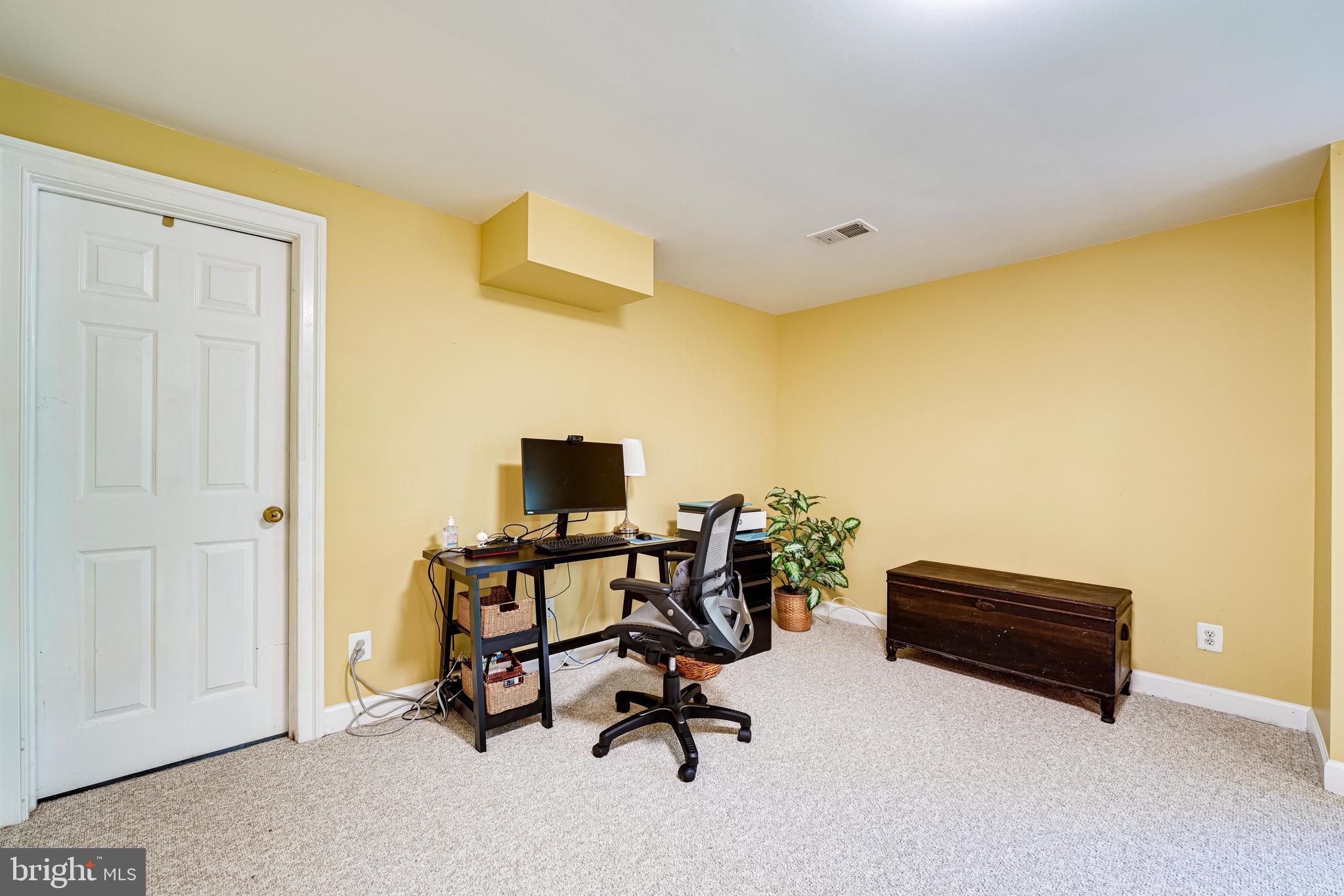 9728 Hidden Valley Road Vienna, VA 22181 - Photo 38 of 56 Study area or childrens play corner