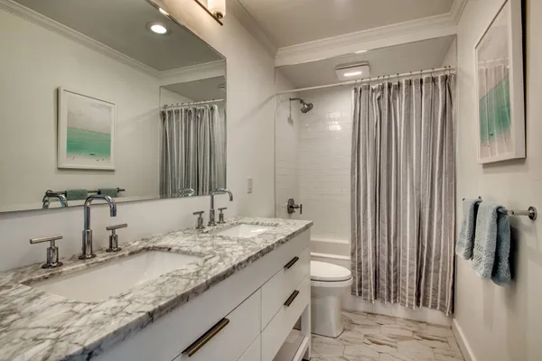 $55,000 | 10 Scallop Avenue, East Hampton, NY 11937