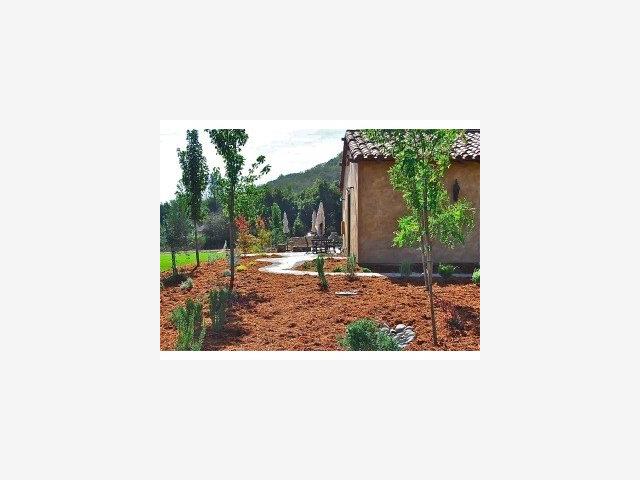 12220 Heritage Way Gilroy, CA 95020 - Photo 7 of 8 a picture of a person on a yard