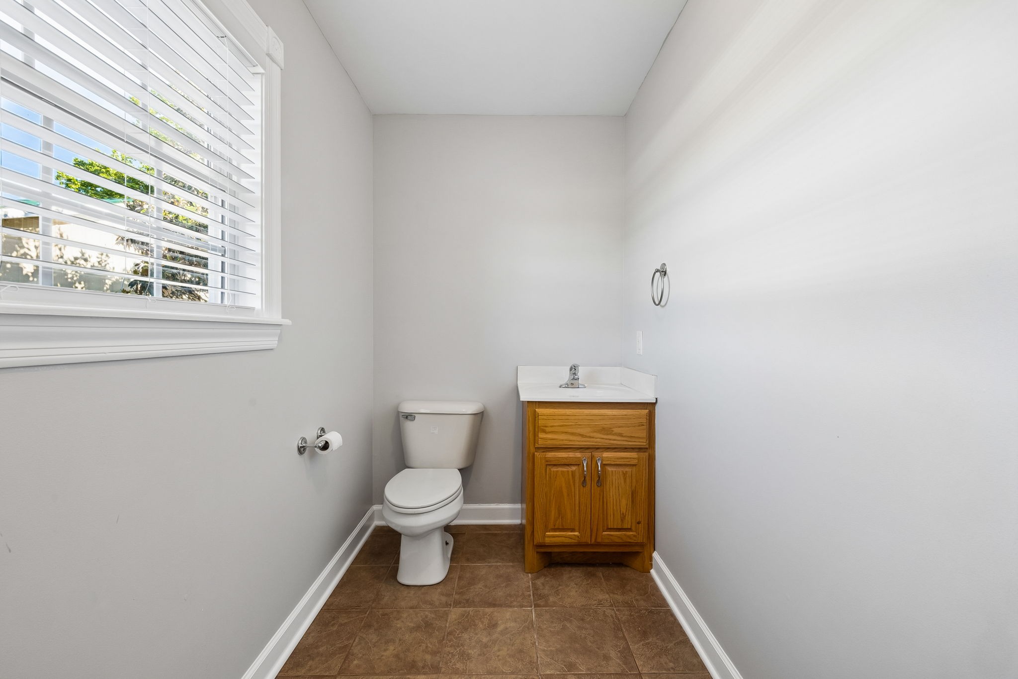 100 Heath Road Charlotte, TN 37036 - Photo 14 of 42 a bathroom with a toilet and a sink