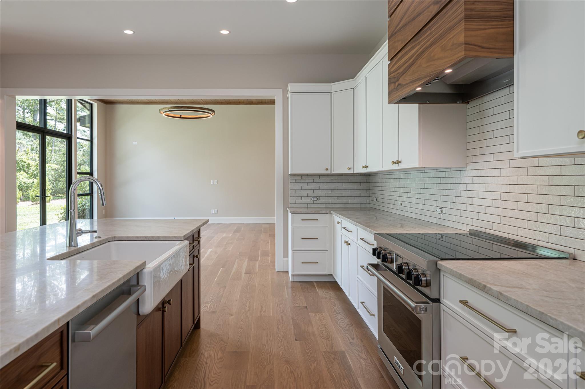 33 Busbee Road Asheville, NC 28803 - Photo 19 of 48 Gallery Image 19
