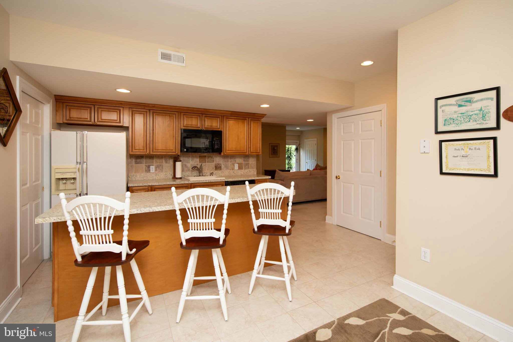 127 Sloan Road Phoenixville, PA 19460 - Photo 32 of 59 Kitchenette w/ Wet Bar