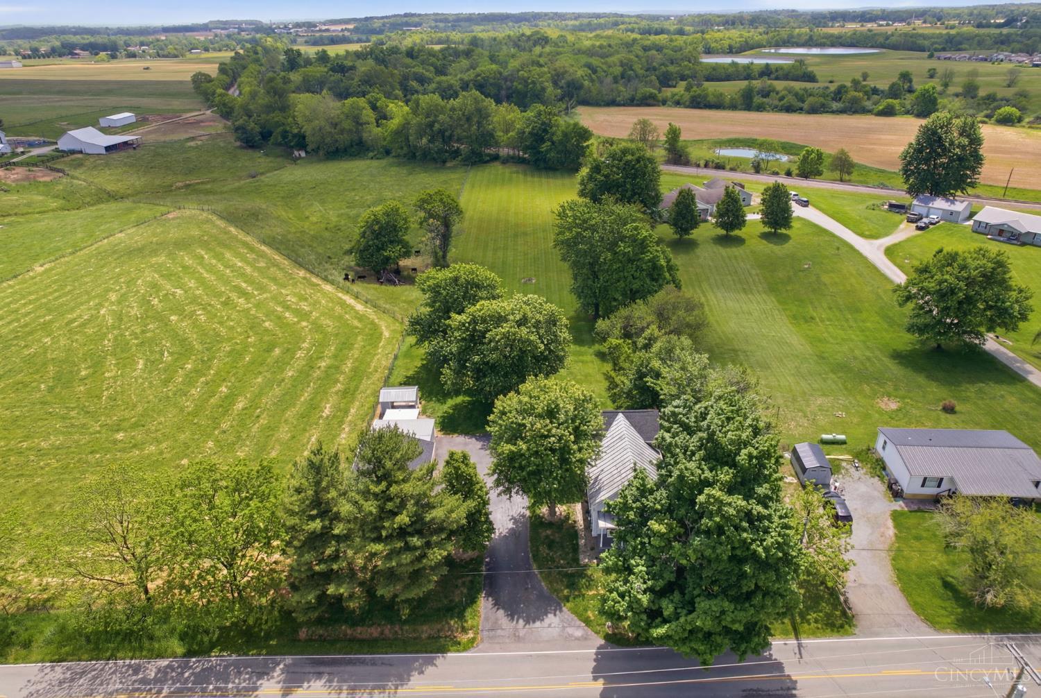 2283 Tri-County Road Winchester, OH 45697 - Photo 17 of 45