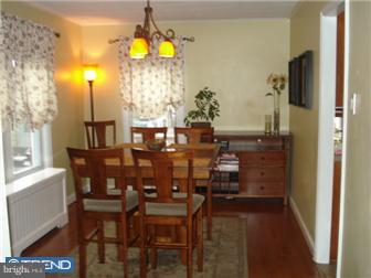 302 Pershing Boulevard Shillington, PA 19607 - Photo 6 of 11