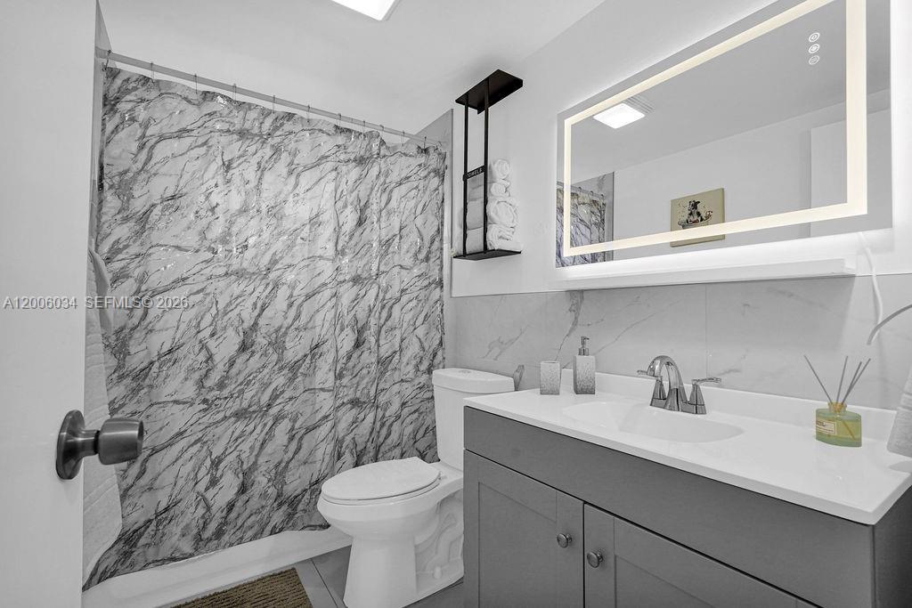 25420 Southwest 124th Place, Unit 1A Homestead, FL 33032 - Photo 22 of 36 Photo 22