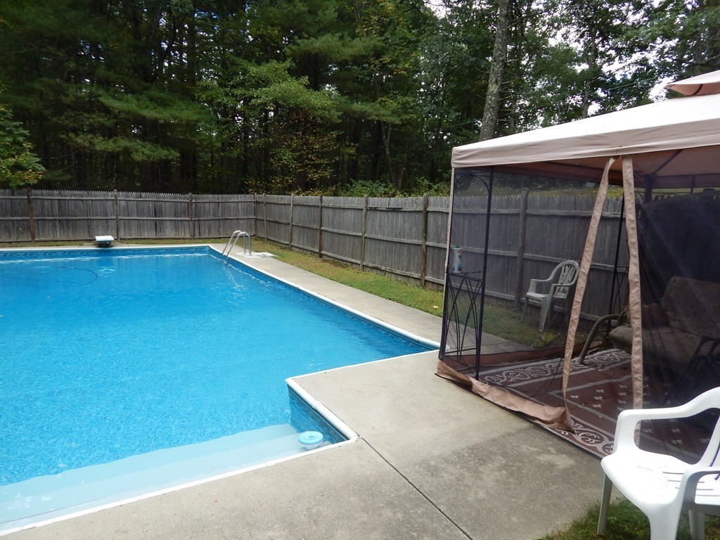 99 Keyes Road Westford, MA 01886 - Photo 19 of 20 a view of a backyard