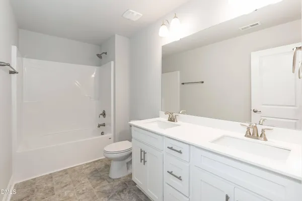 $428,800 | 526 Middleton Court, Sanford, NC 27330