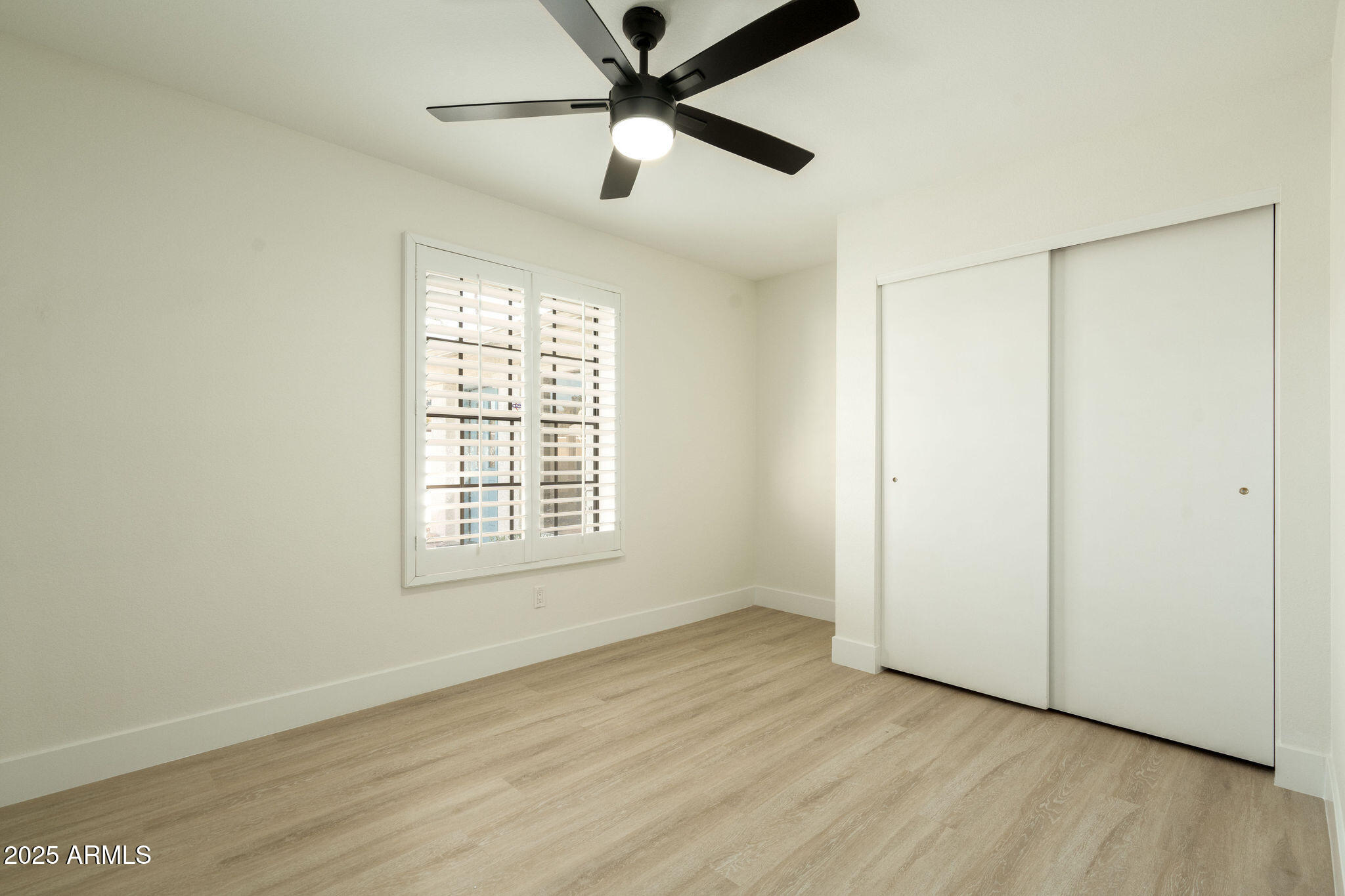 120 West Thunderbird Road Phoenix, AZ 85023 - Photo 21 of 26 024