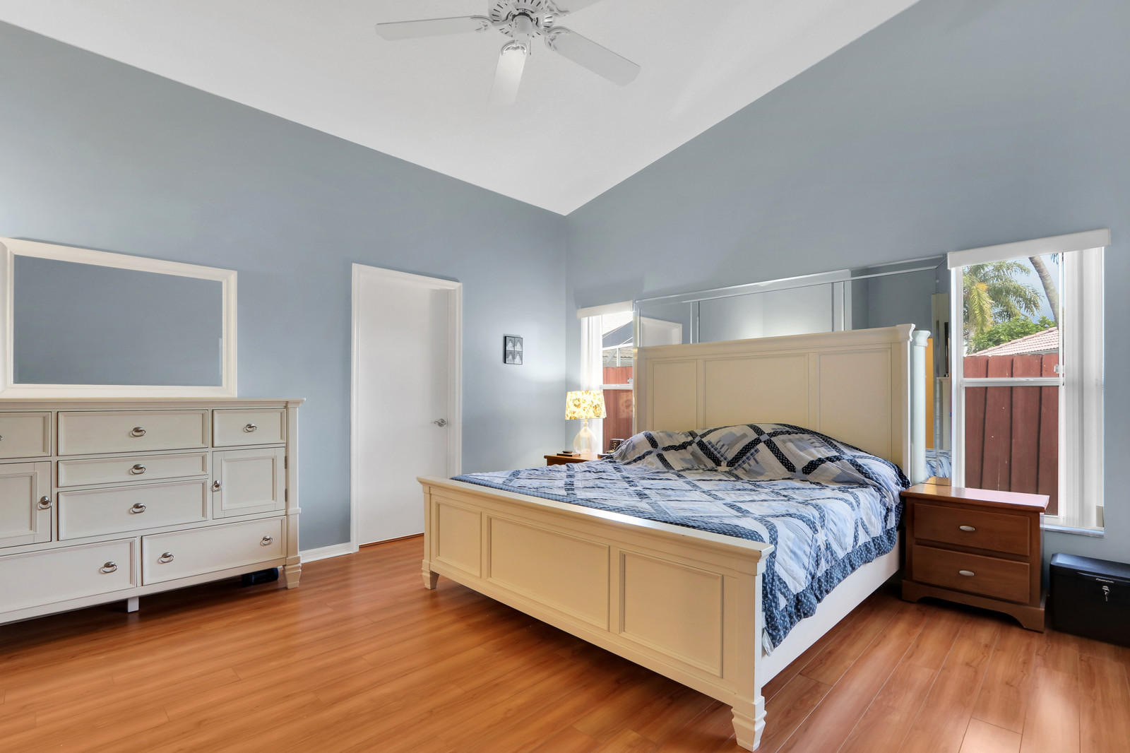 7393 Michigan Isle Road Lake Worth, FL 33467 - Photo 16 of 36 16_Image_16_of_26_mls