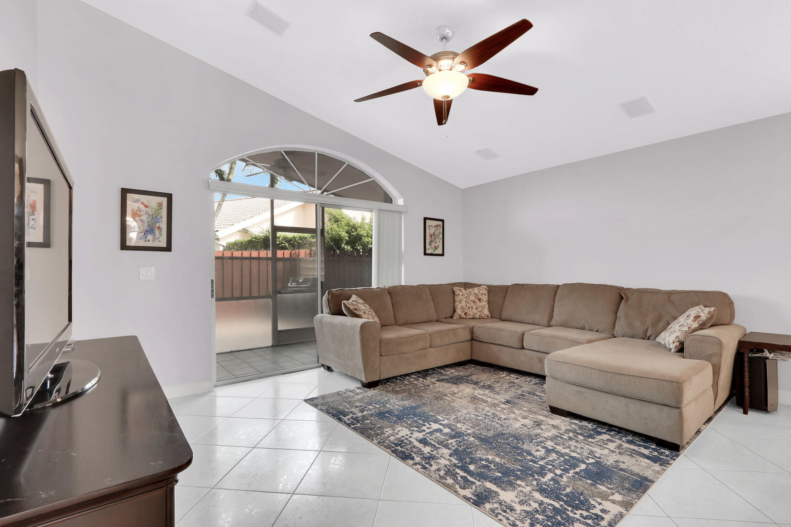 7393 Michigan Isle Road Lake Worth, FL 33467 - Photo 8 of 36 08_Image_8_of_26_mls