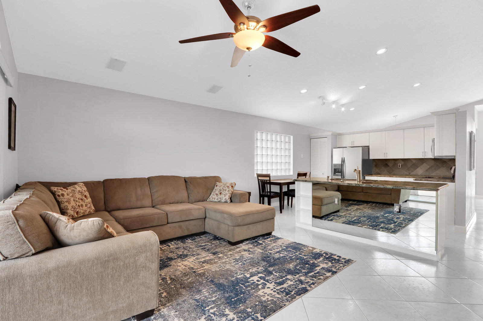 7393 Michigan Isle Road Lake Worth, FL 33467 - Photo 10 of 36 10_Image_10_of_26_mls