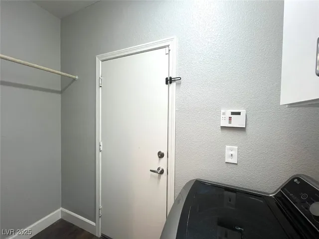 $2,700 | 6316 Silver Edge Street, North Las Vegas, NV 89031