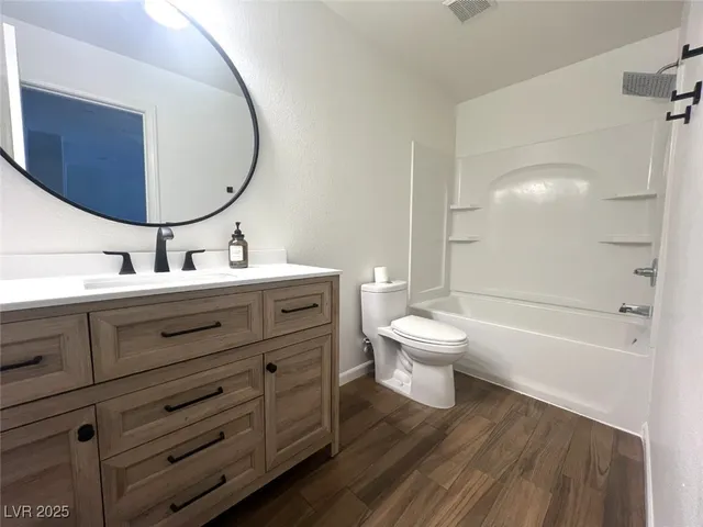 $2,700 | 6316 Silver Edge Street, North Las Vegas, NV 89031