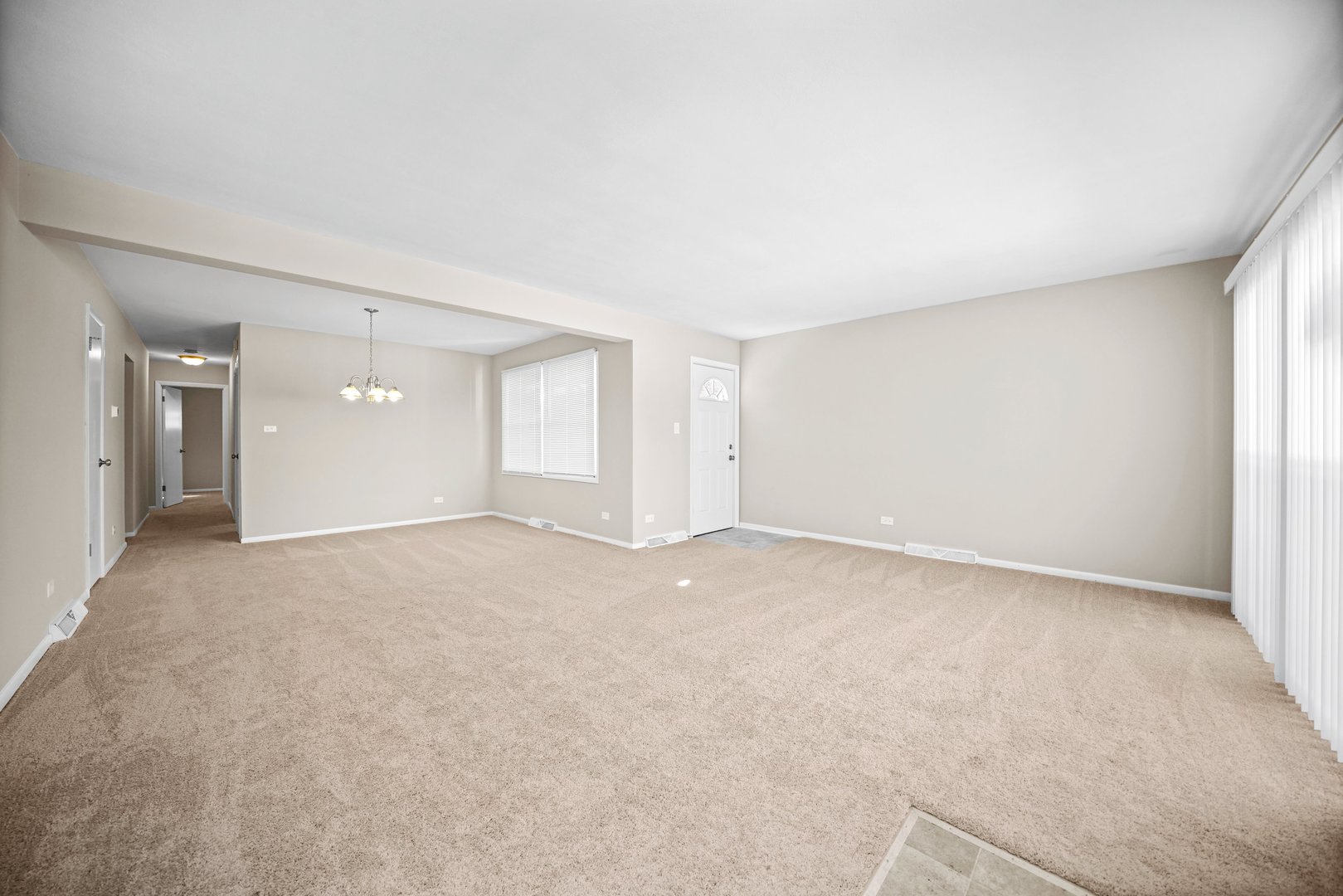 609 Delles Road Wheaton, IL 60187 - Photo 3 of 28 a view of an empty room and window