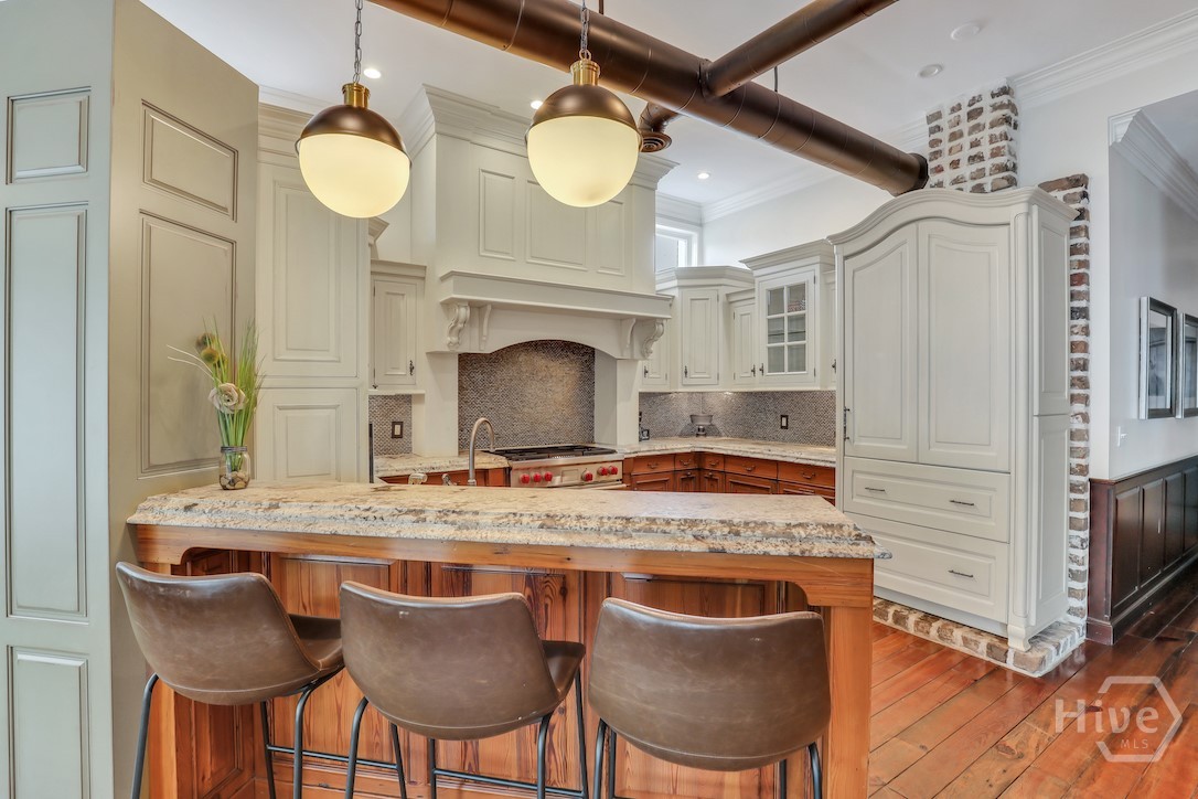 1014 Abercorn Street Savannah, GA 31401 - Photo 8 of 63