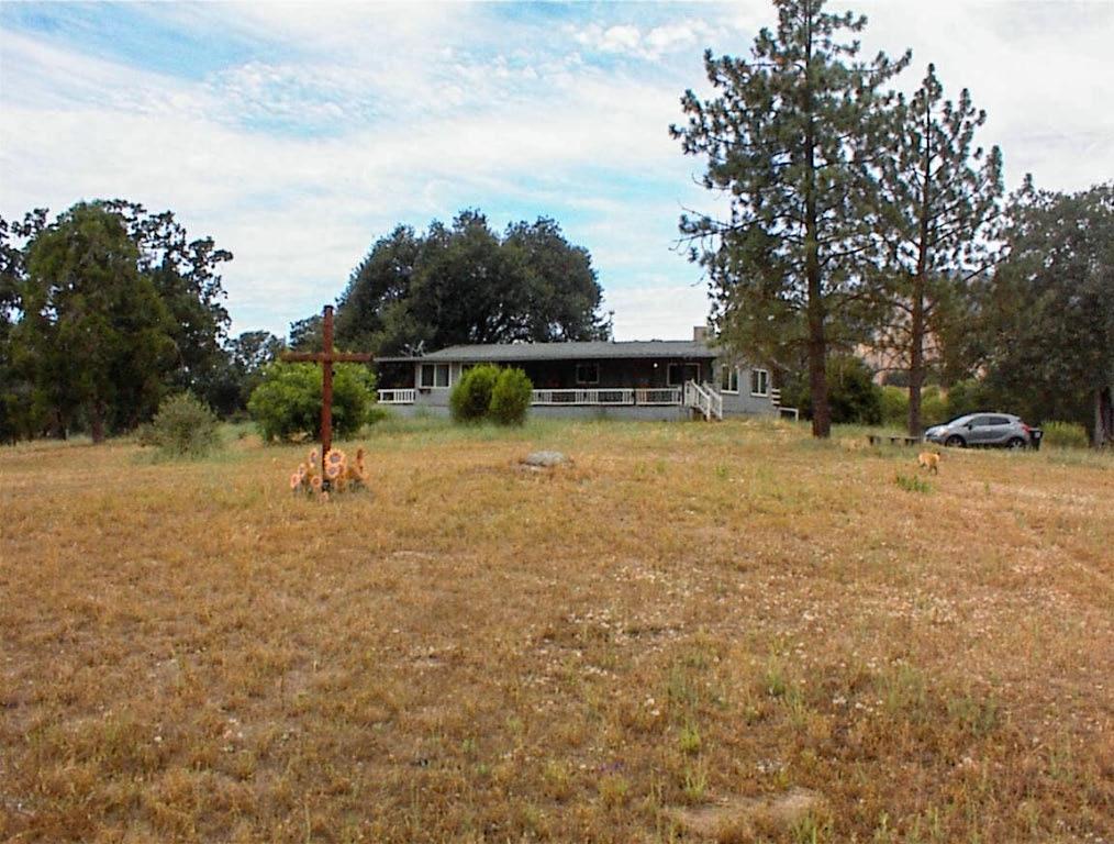 32351 Indian Guide Road Squaw Valley, CA 93675 - Photo 34 of 35