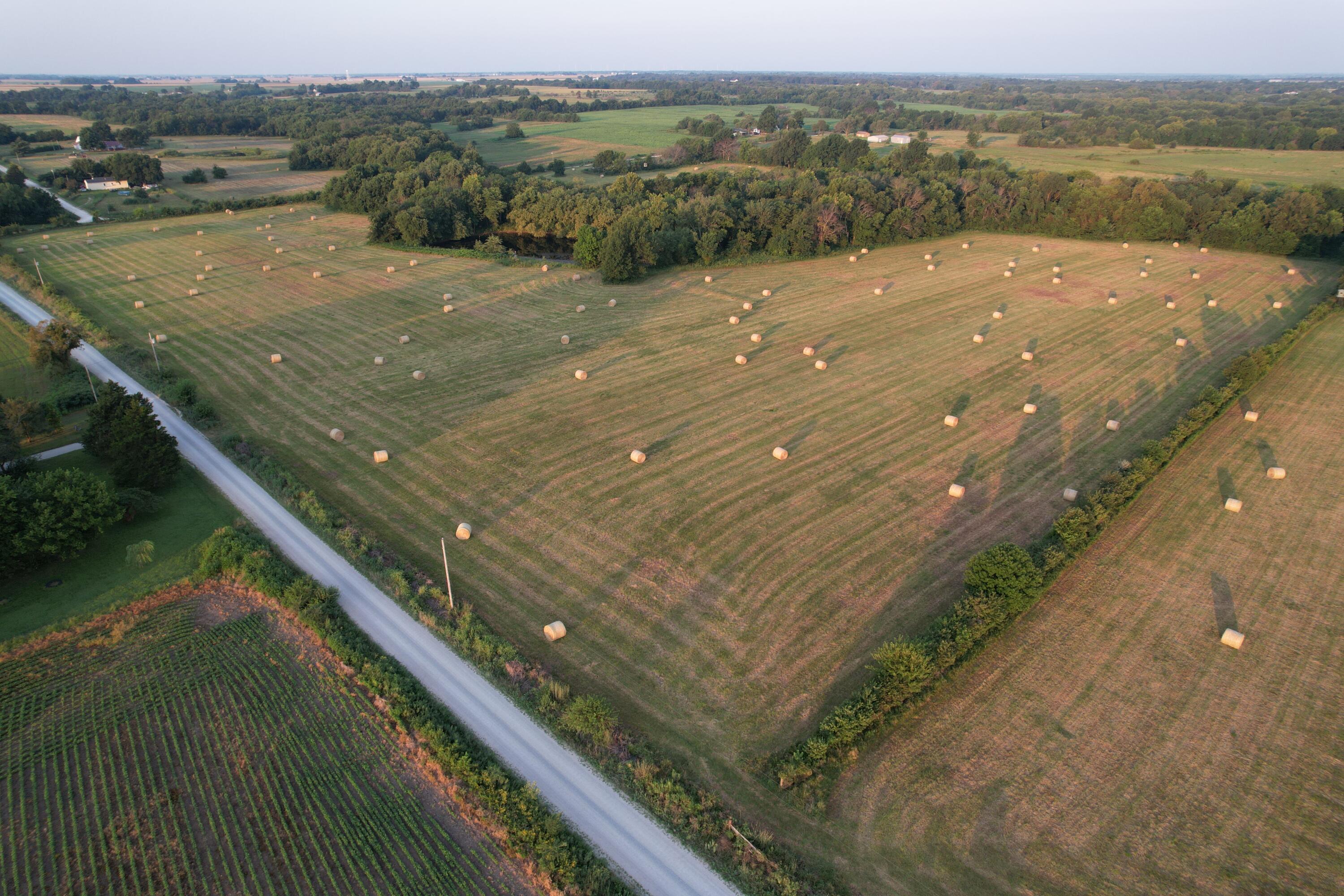 220 Northwest 40th Road Lamar, MO 64759 - Photo 36 of 90 DJI_0365