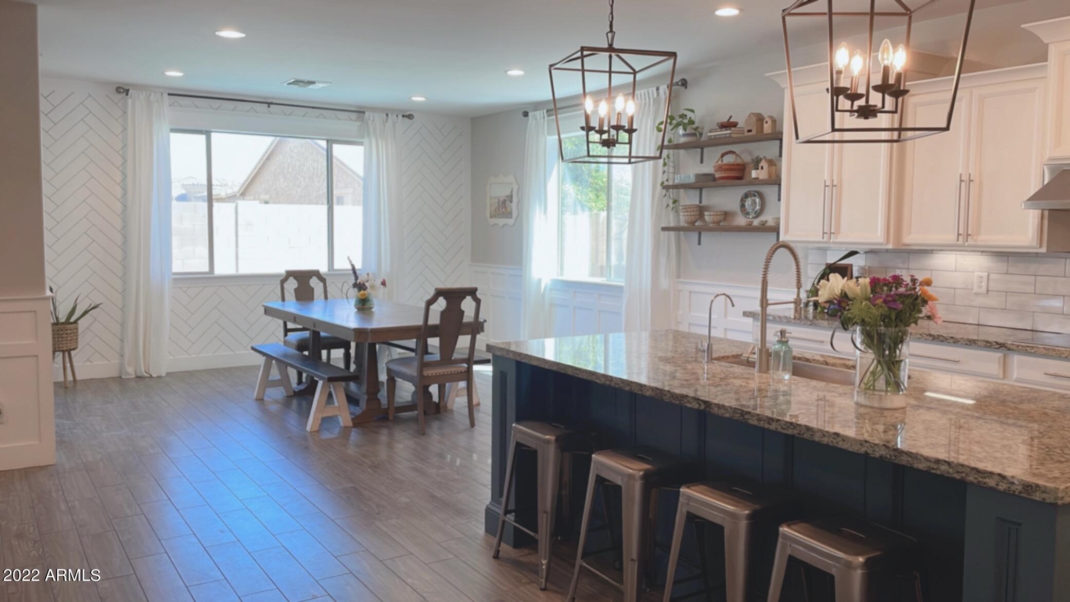 20060 Rosa Road Queen Creek, AZ 85142 - Photo 15 of 46 Dining