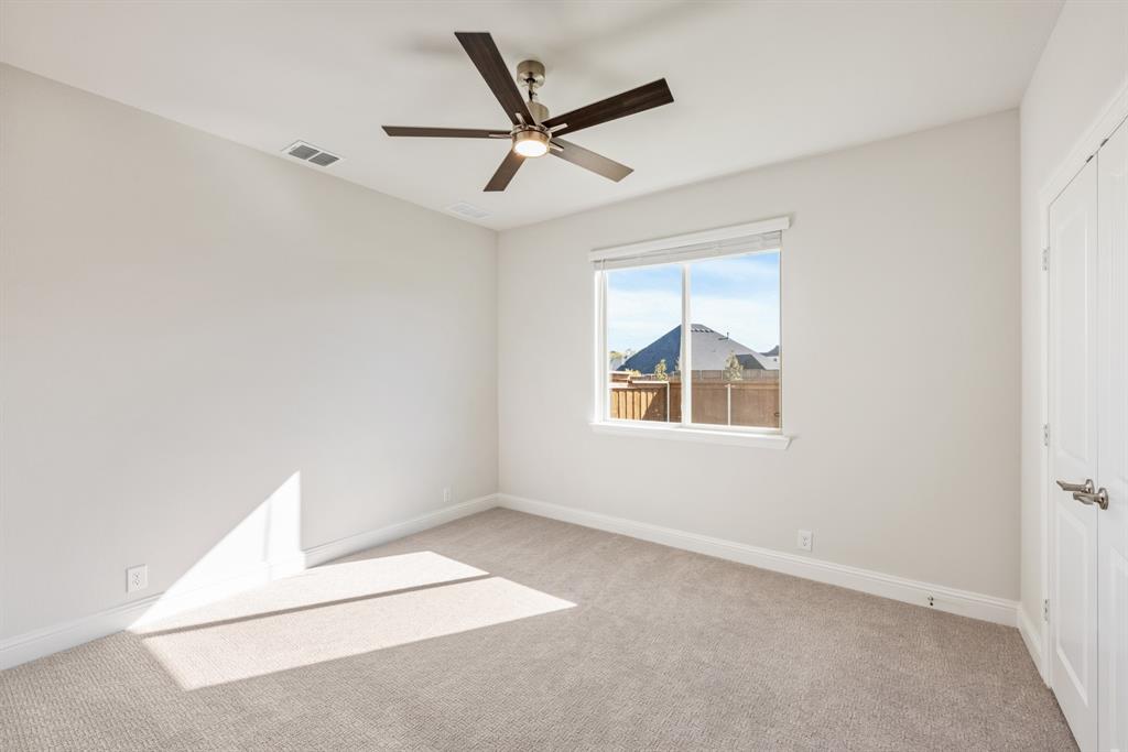 2301 Christopher Road Mansfield, TX 76063 - Photo 22 of 39