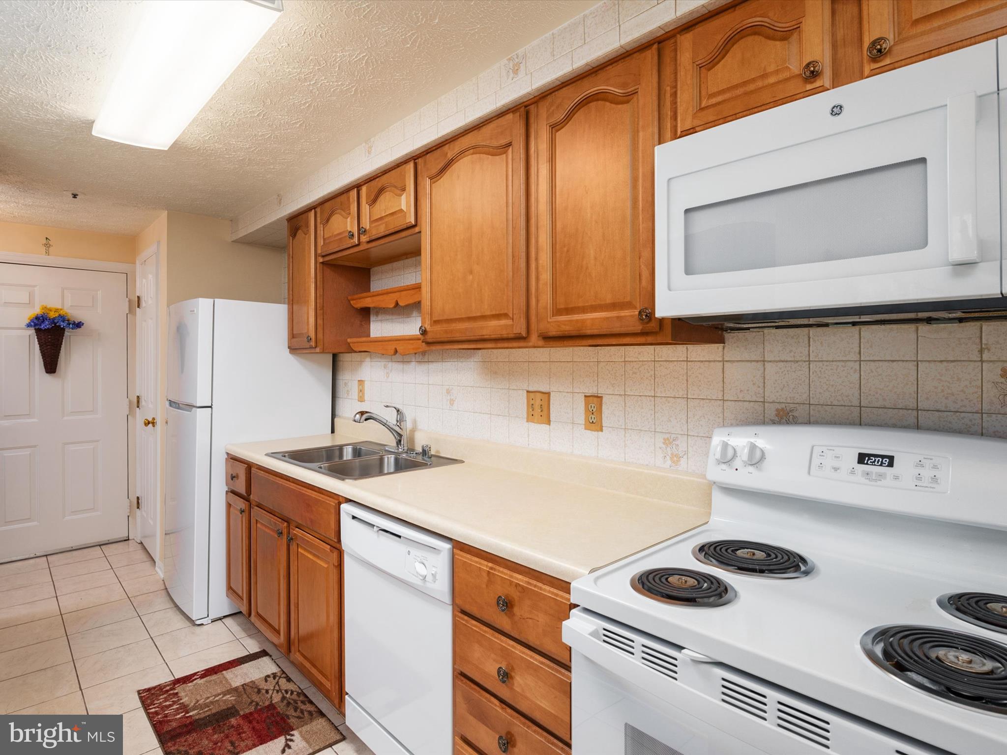 631 Deering Road, Unit 2D Pasadena, MD 21122 - Photo 12 of 22 Gallery Image 12
