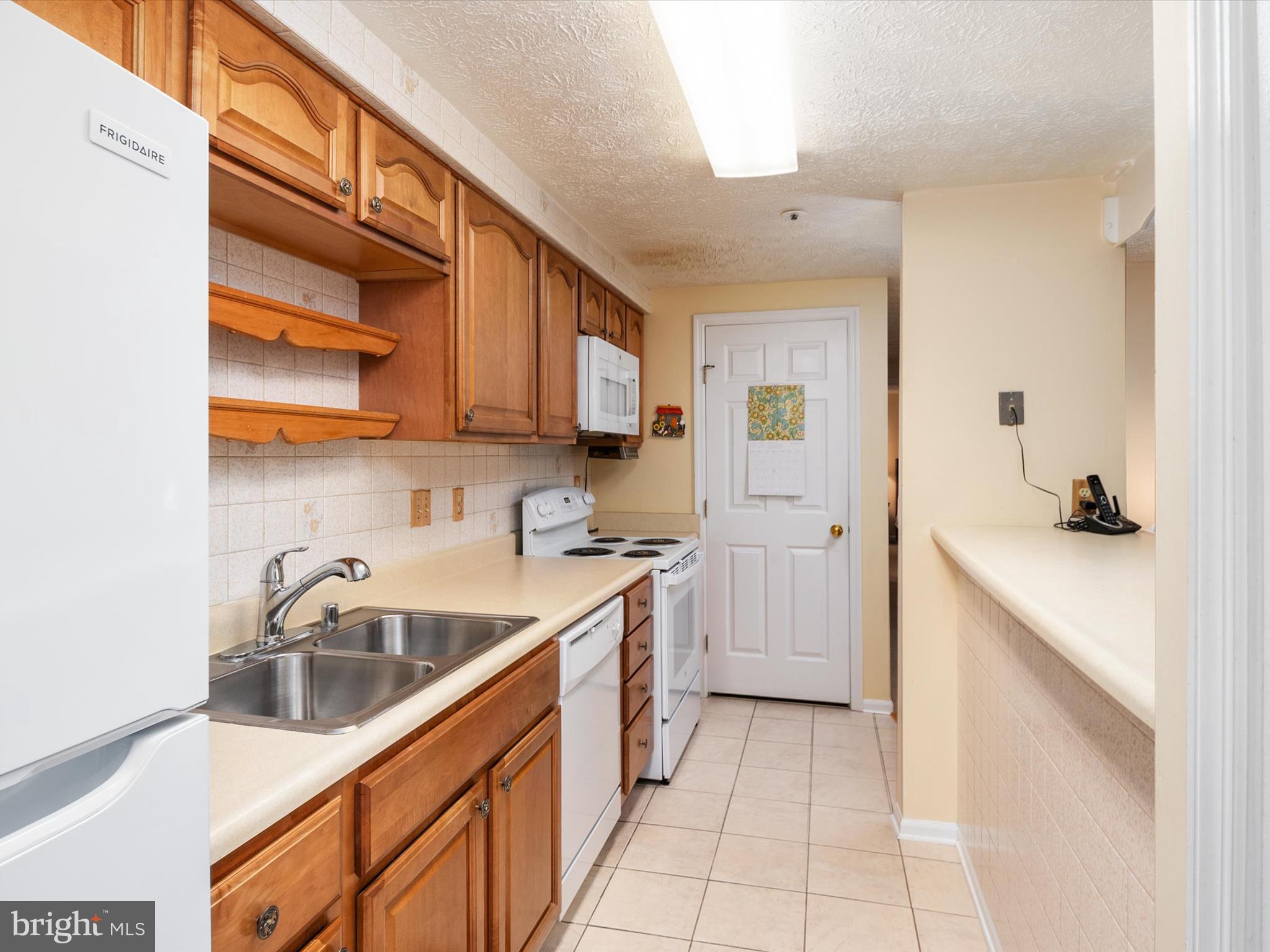 631 Deering Road, Unit 2D Pasadena, MD 21122 - Photo 13 of 22 Gallery Image 13