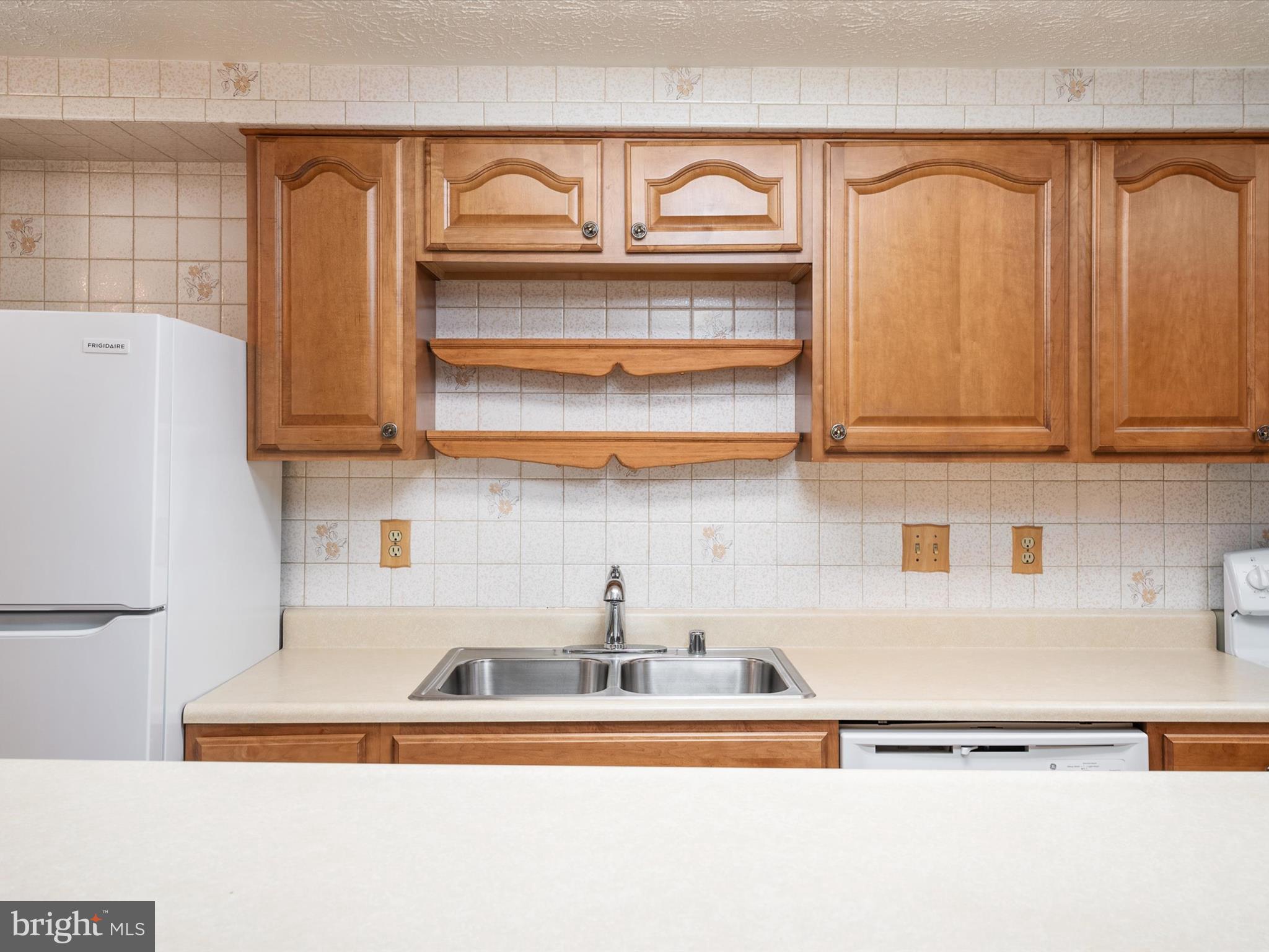 631 Deering Road, Unit 2D Pasadena, MD 21122 - Photo 14 of 22 Gallery Image 14