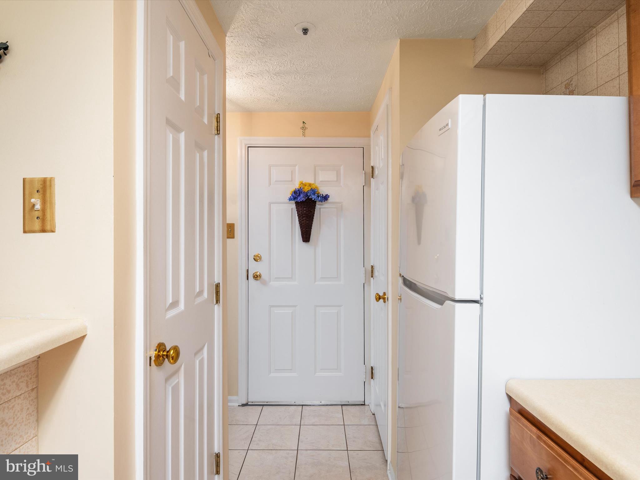 631 Deering Road, Unit 2D Pasadena, MD 21122 - Photo 6 of 22 Gallery Image 6